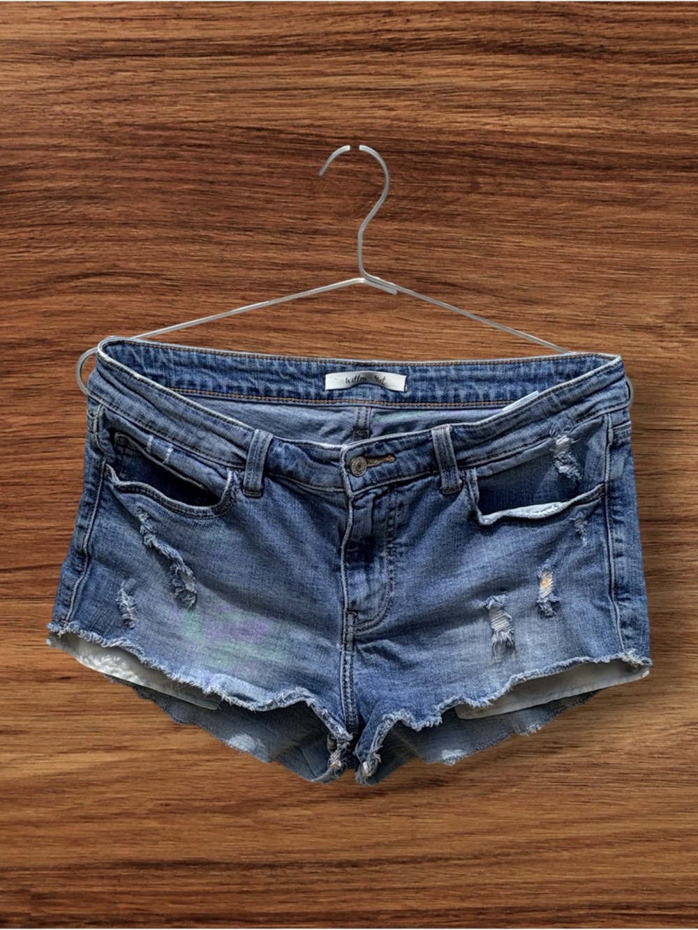 Willow Root Women’s Destroyed Shorts Size 30